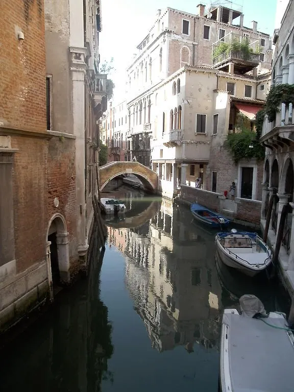 Venice Star Guest House