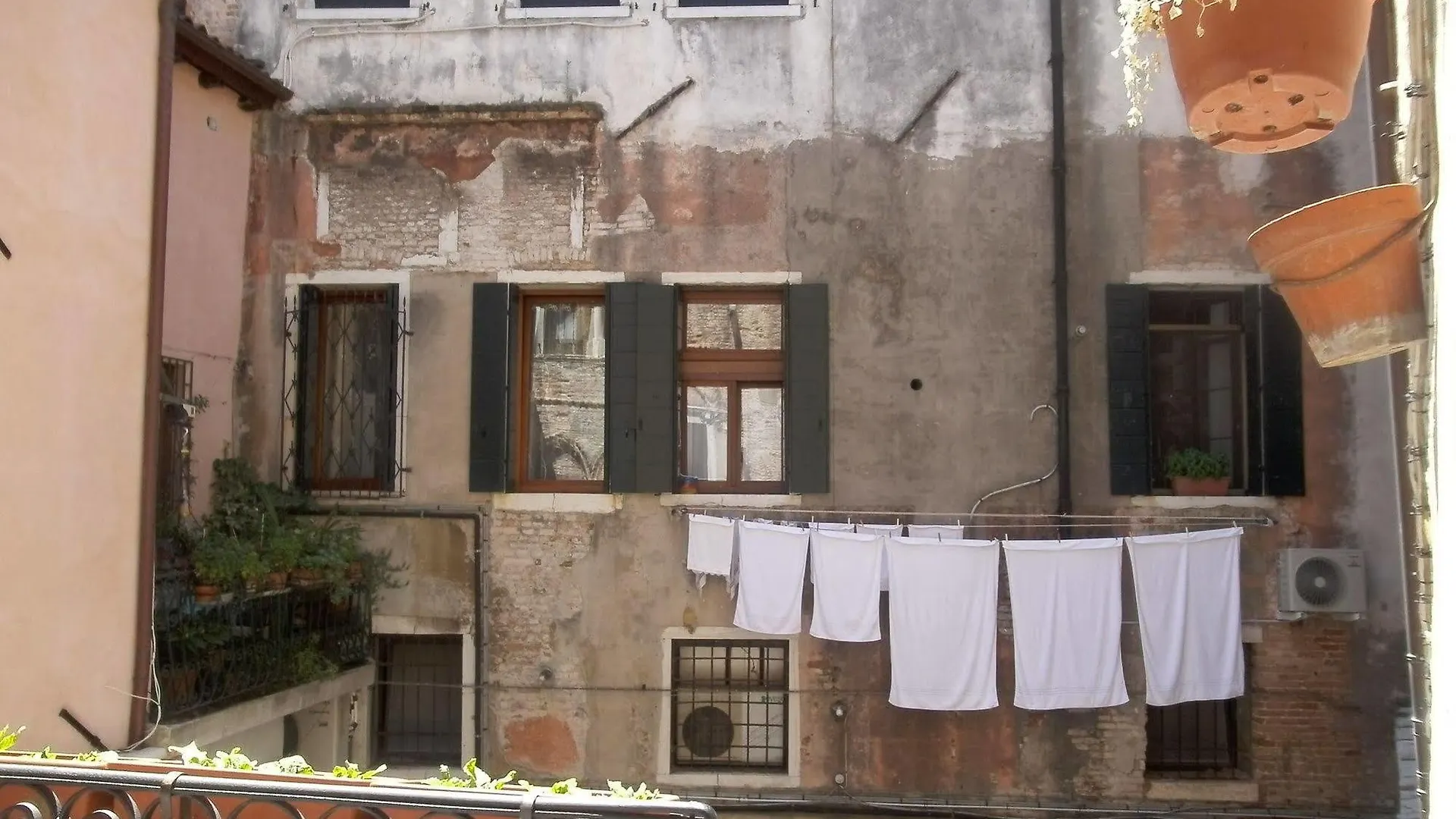 Venice Star Guest House